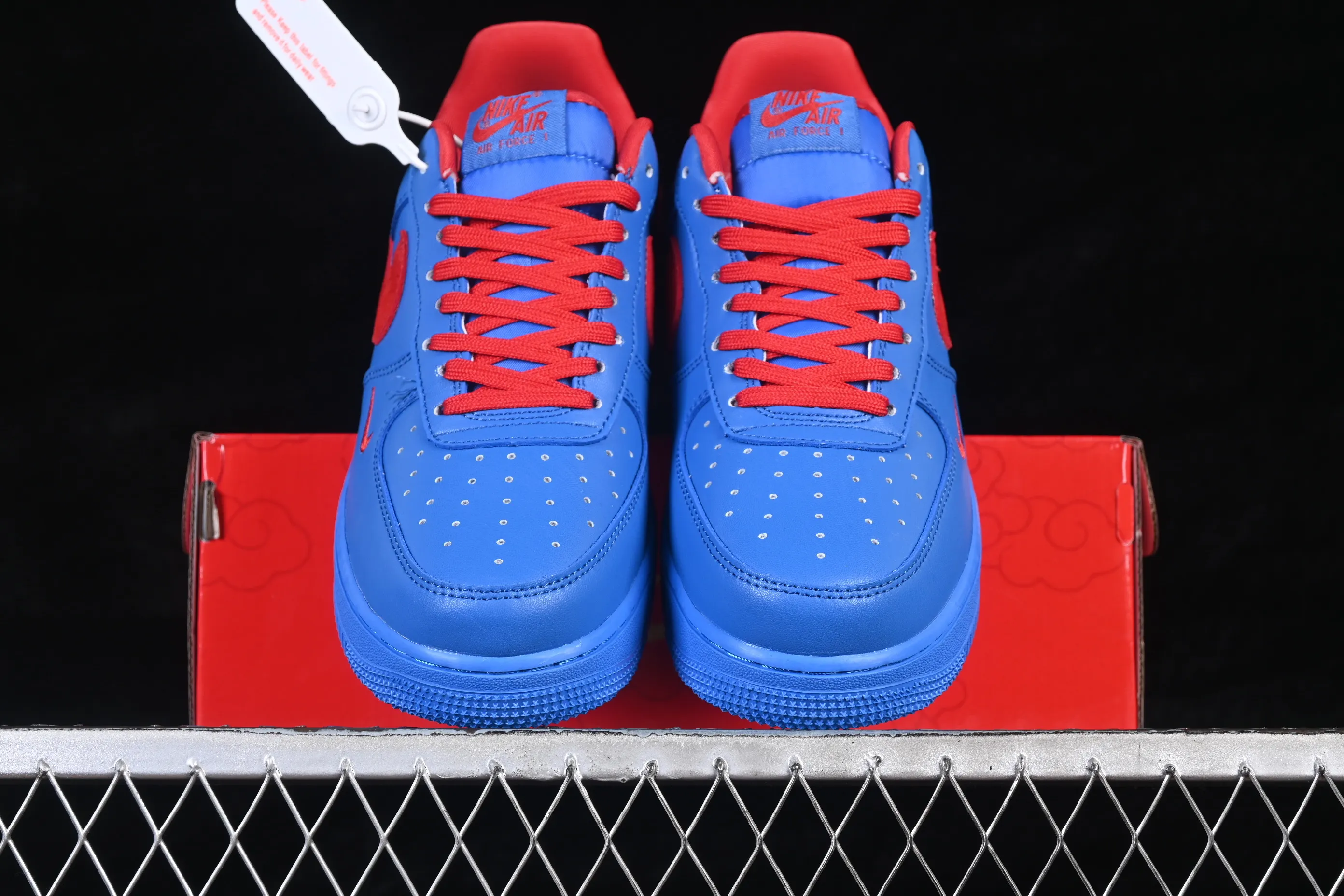 All categories Nk Air Force 1 Air Force series Nk Air Force 1 Low Air Force low top Nike Air Force 1'07 Low Year of the Horse joint blue sea flame red Air Force 1 low top casual sneakers DF0188-128